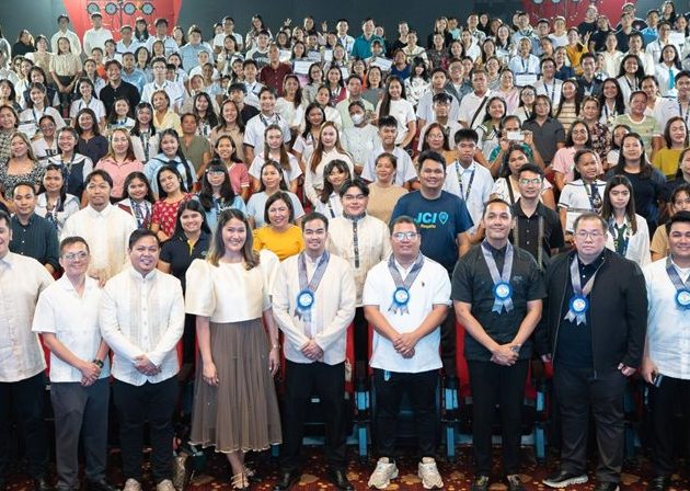 Student leaders and JCI members at the YLEA 2026 area launch in Iloilo City